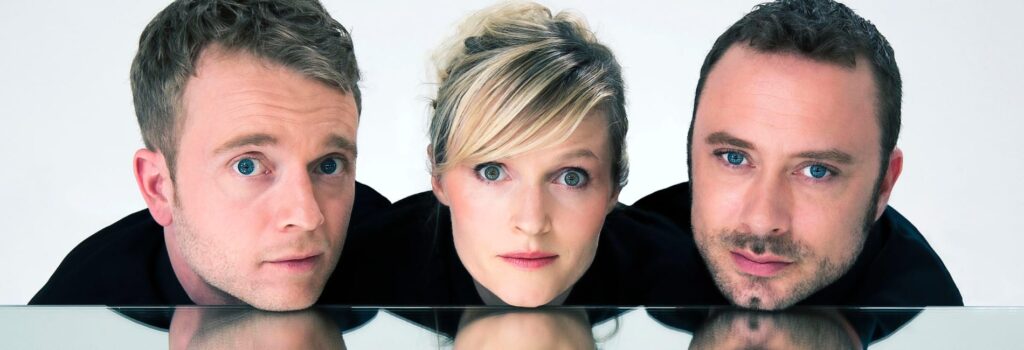 Platt-Form-cover-bifald