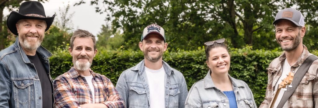 colors-of-dolly-cover-bifald