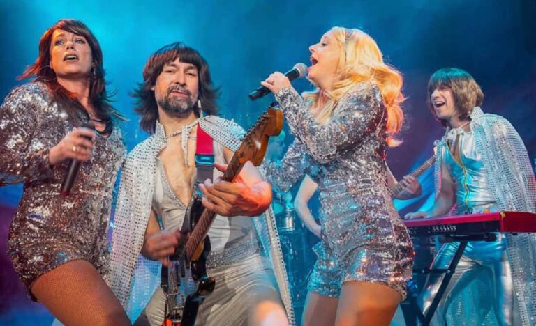 ABBATIZERS-festunderholdning